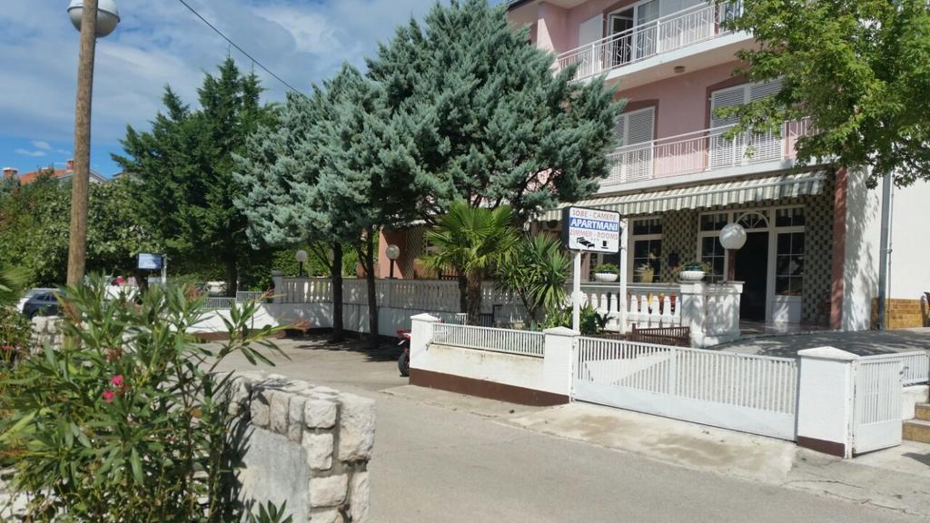 Apartmani Royal Zganec Crikvenica Exterior foto