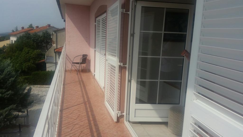 Apartmani Royal Zganec Crikvenica Exterior foto