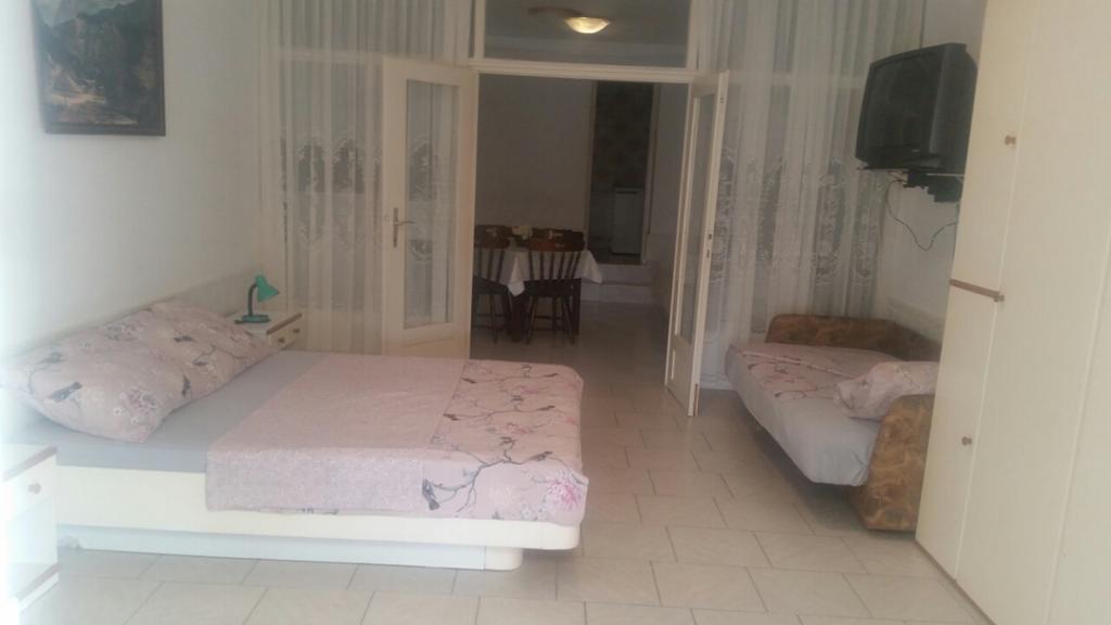 Apartmani Royal Zganec Crikvenica Exterior foto
