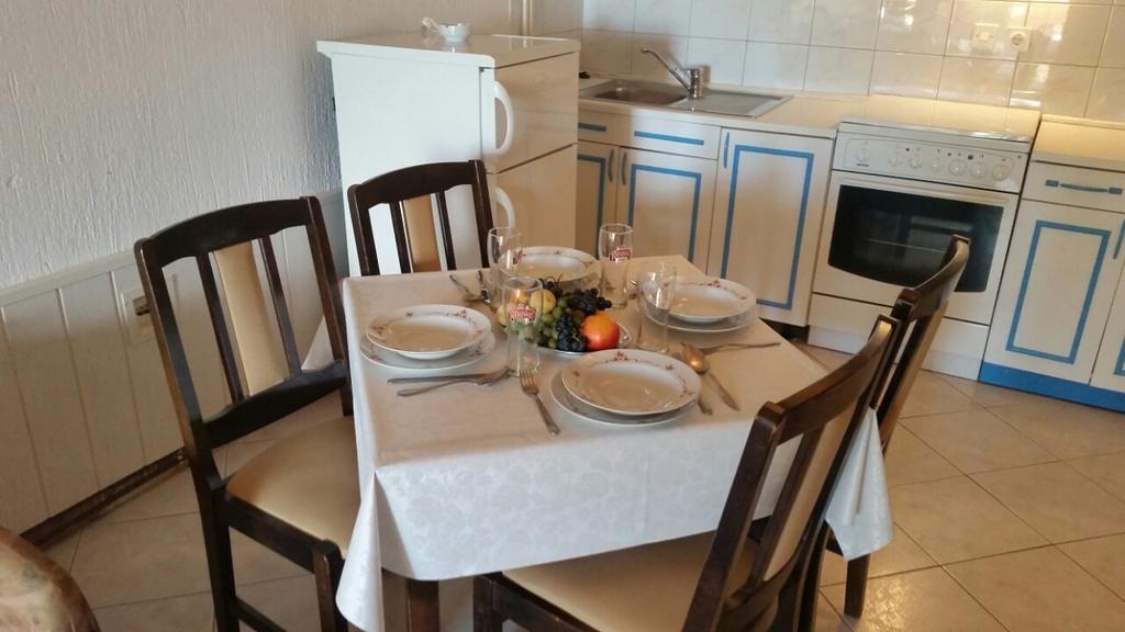 Apartmani Royal Zganec Crikvenica Exterior foto
